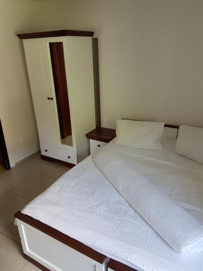Apartmany St. Maria Staré Hory Exteriör bild