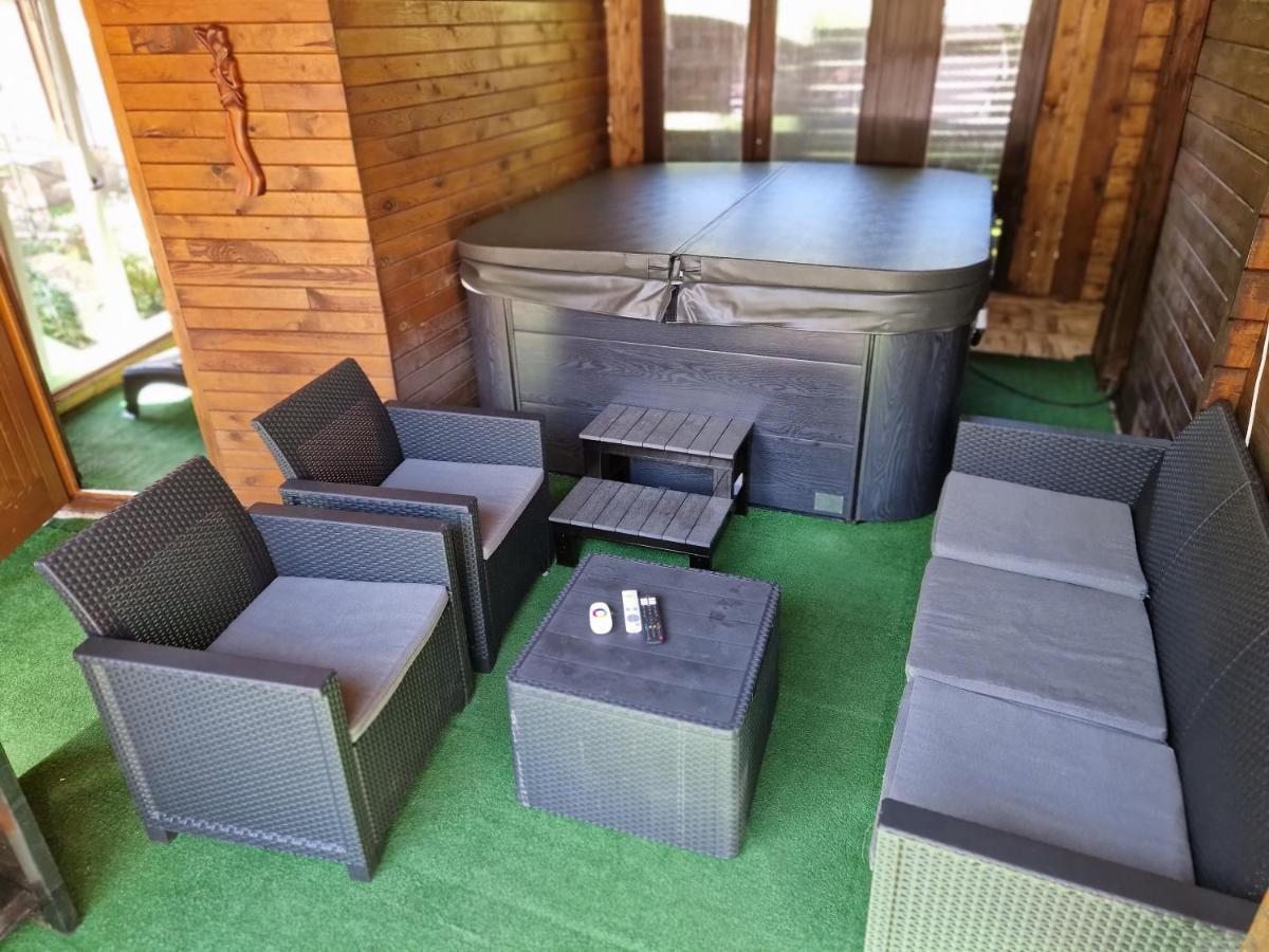 Apartmany St. Maria Staré Hory Exteriör bild